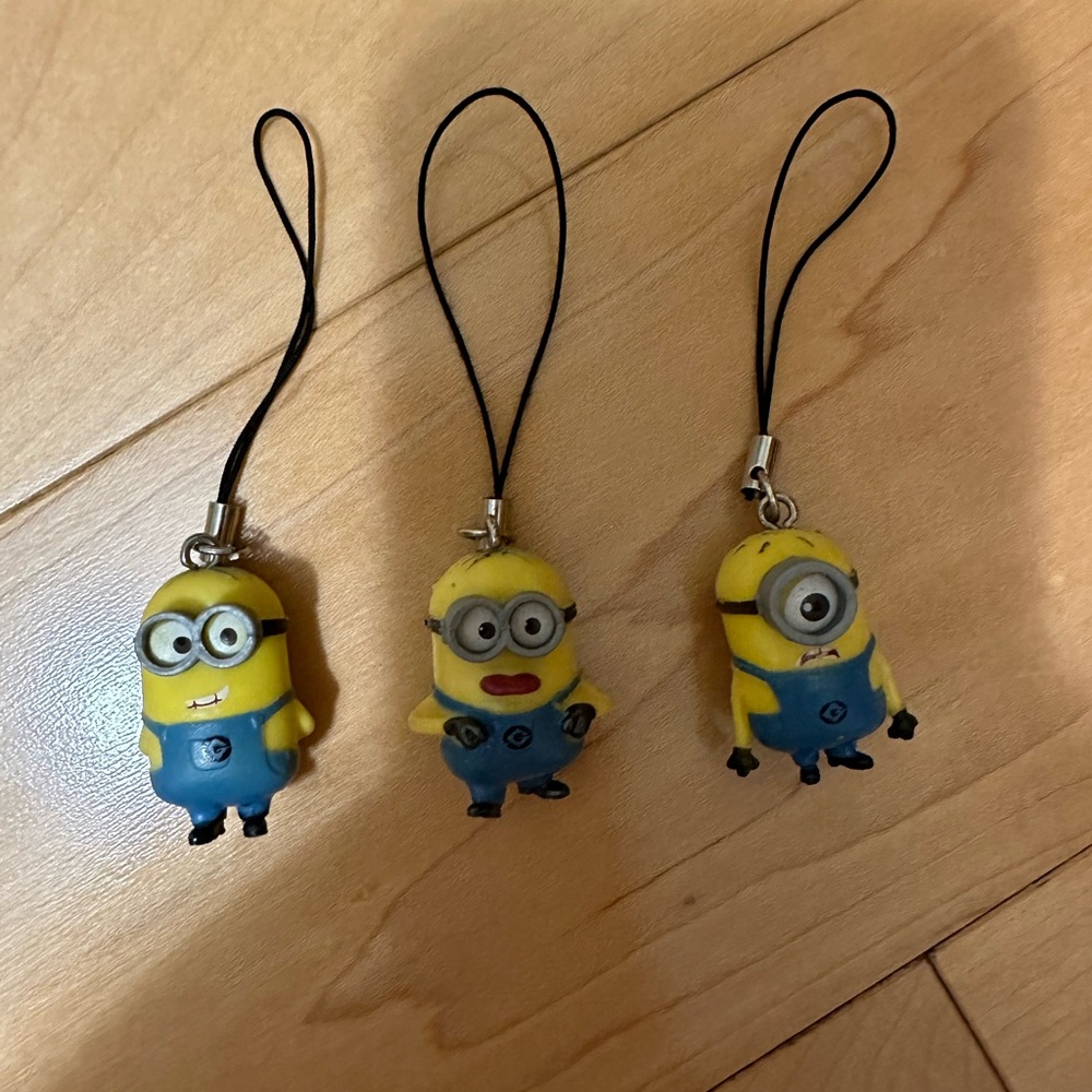 Minion keychains